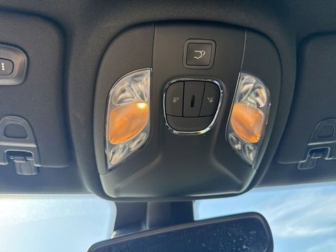 Used 2022 Jeep Compass Altitude w/ Convenience Group image 30