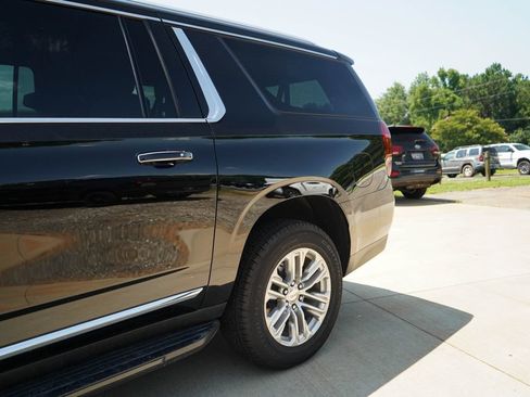 Used 2024 GMC Yukon XL SLT w/ SLT Luxury Package AWD/4WD image 22