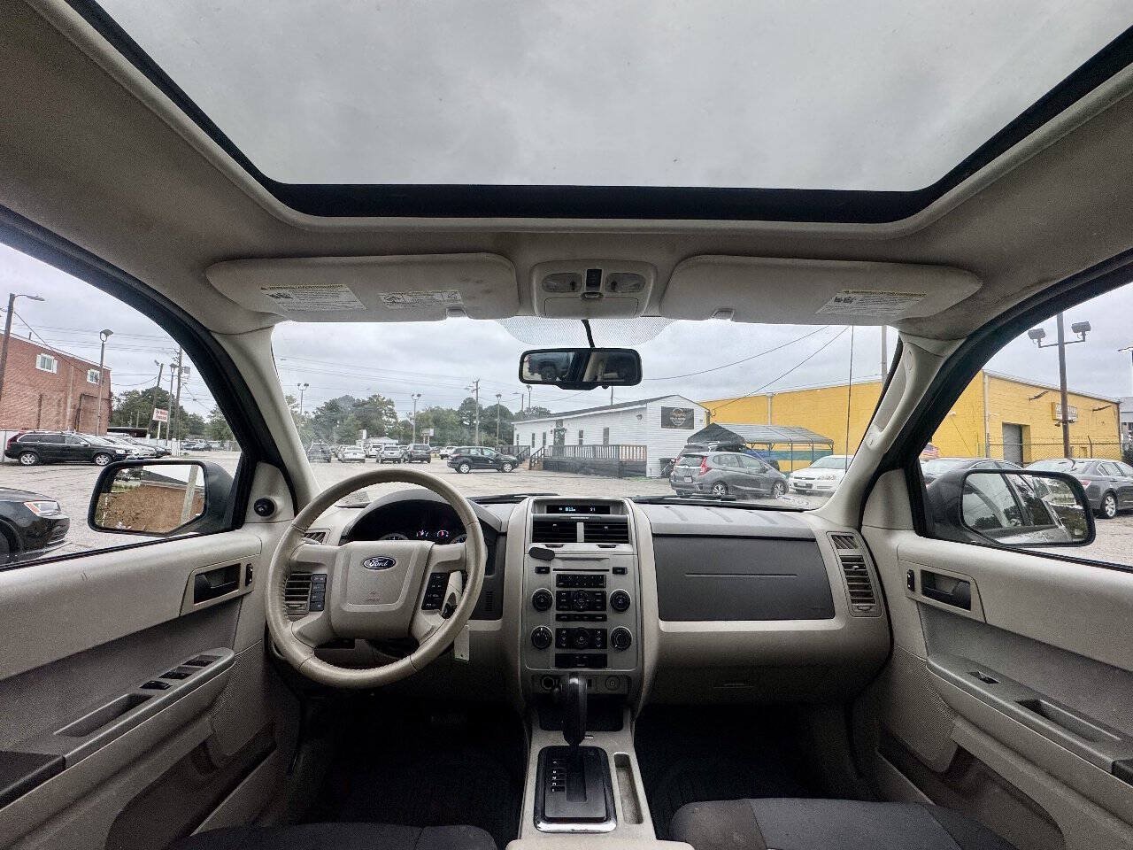 Used 2011 Ford Escape XLT w/ 202A Rapid Spec Order Code FWD image 13