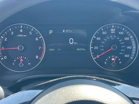 Used 2023 Kia Forte LXS w/ LXS Technology Package FWD image 10