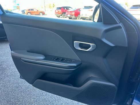 Used 2025 Kia K4 LXS image 18