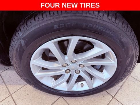 Used 2016 Land Rover Discovery Sport HSE image 5