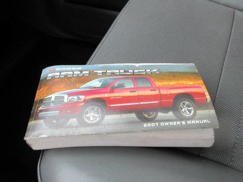 Used 2007 Dodge Ram 2500 Truck ST RWD image 36