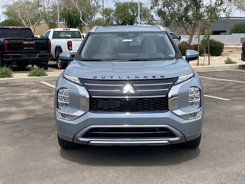 New 2026 Mitsubishi Outlander SEL FWD image 3