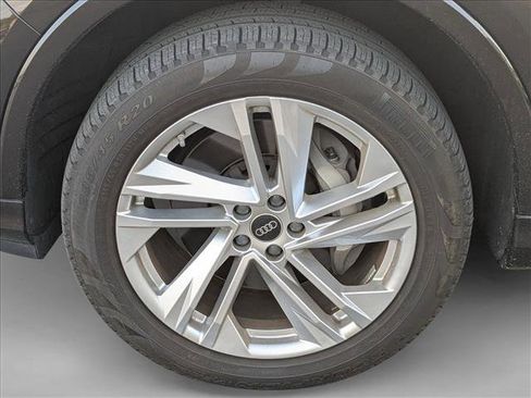 Used 2024 Audi Q7 2.0T Premium AWD/4WD image 10