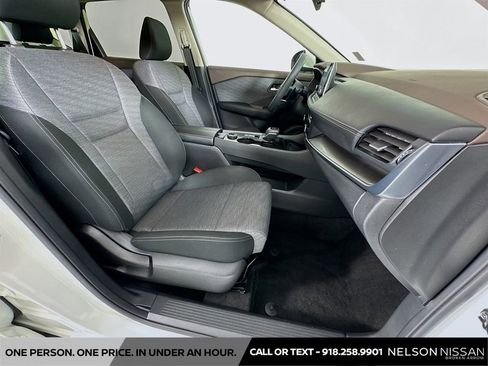 Certified 2023 Nissan Rogue SV AWD/4WD image 26