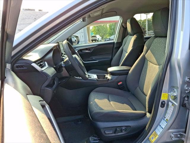 Certified 2021 Toyota RAV4 XLE AWD/4WD image 13
