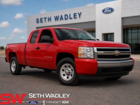 Used 2007 Chevrolet Silverado 1500 LT w/ 1LT Convenience Package RWD image 1