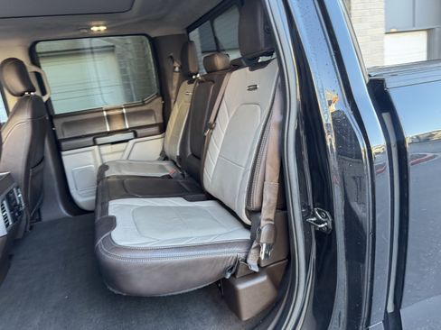 Used 2019 Ford F150 Limited image 34