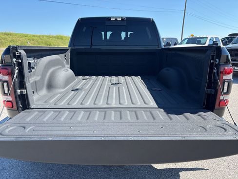 Used 2024 RAM 3500 Limited image 22