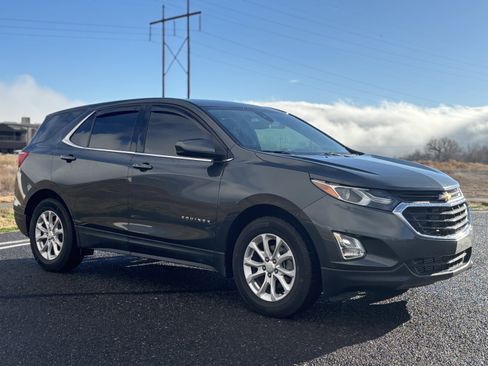 Used 2020 Chevrolet Equinox LT image 6