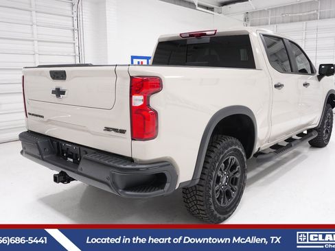 New 2026 Chevrolet Silverado 1500 ZR2 w/ Dark Appearance Package image 5