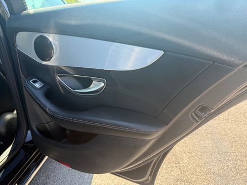 Used 2018 Mercedes-Benz C 300 4MATIC Sedan image 25