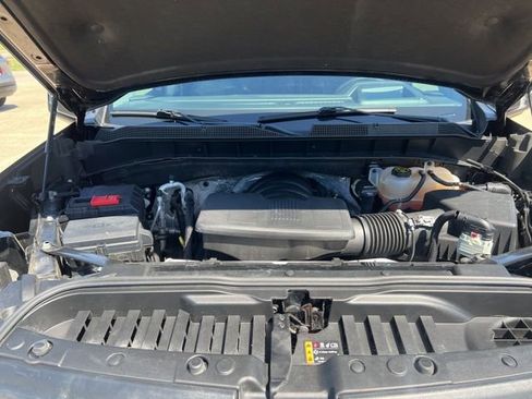 Used 2022 Chevrolet Silverado 1500 LTZ w/ Technology Package AWD/4WD image 9