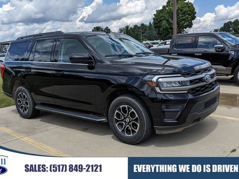 Used 2023 Ford Expedition XLT AWD/4WD image 1