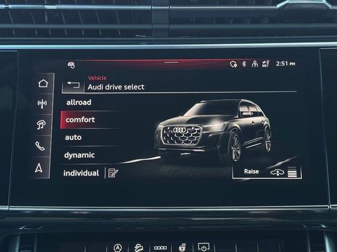 New 2026 Audi Q7 3.0T Premium Plus AWD/4WD image 23