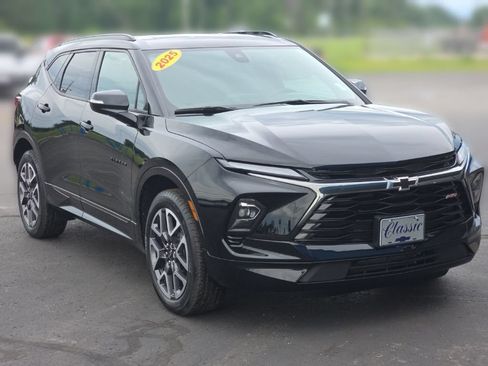 Used 2025 Chevrolet Blazer RS AWD/4WD image 10