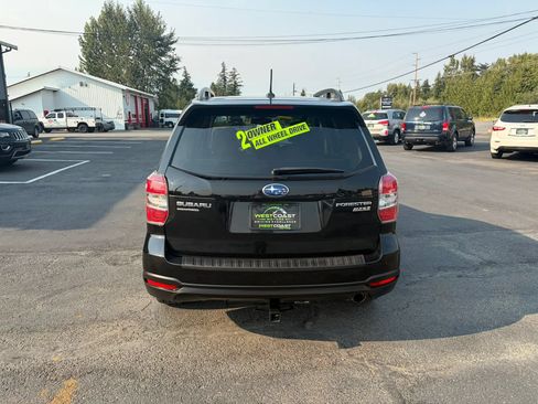 Used 2015 Subaru Forester 2.5i Limited AWD/4WD image 6