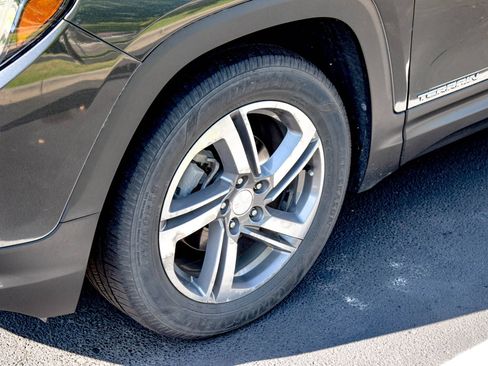 Used 2020 GMC Terrain SLT AWD/4WD image 22