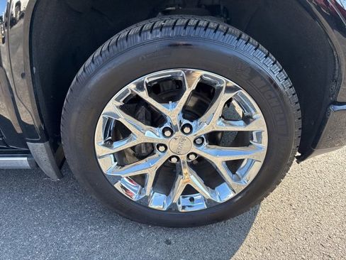 Used 2019 GMC Sierra 1500 Denali w/ Denali Ultimate Package image 11