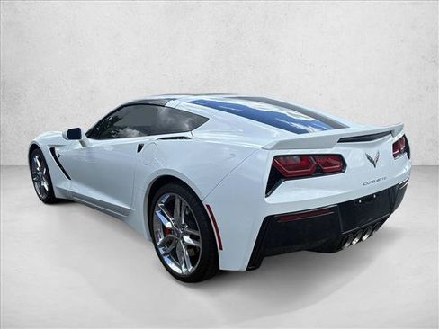 Used 2017 Chevrolet Corvette Stingray Coupe RWD image 9