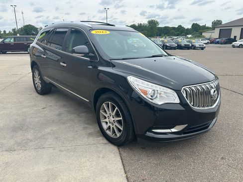 Used 2013 Buick Enclave Leather FWD image 3