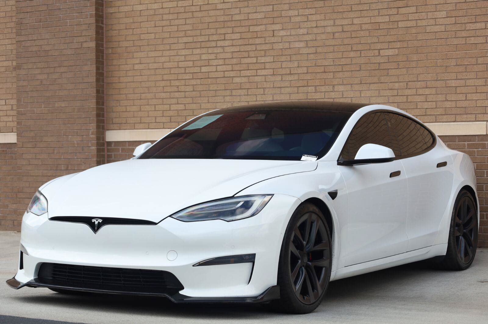Used 2021 Tesla Model S Plaid AWD/4WD image 7
