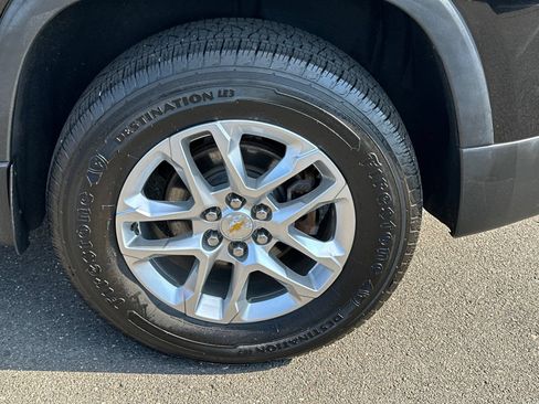 Used 2019 Chevrolet Traverse LT AWD/4WD image 10