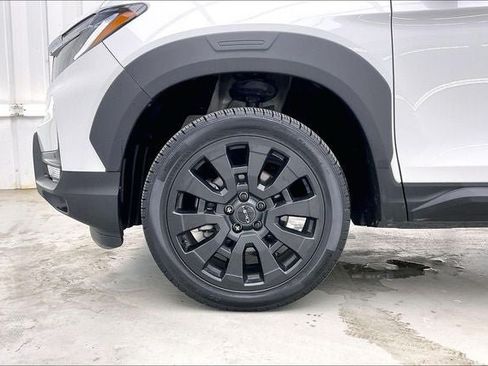 Certified 2023 Honda Passport EX-L image 10