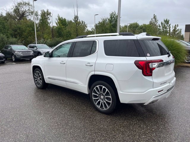 Used 2022 GMC Acadia Denali w/ Denali Ultimate Package AWD/4WD image 4
