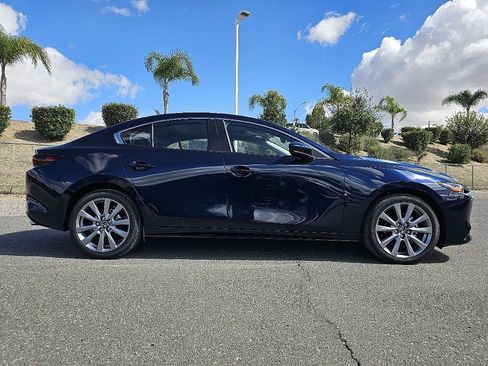 New 2026 MAZDA MAZDA3 2.5 S Sedan w/ Preferred Pkg image 9