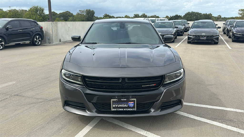 Used 2023 Dodge Charger SXT w/ Blacktop Package RWD image 7