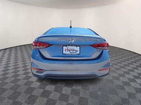 Used 2020 Hyundai Accent SEL FWD image 5