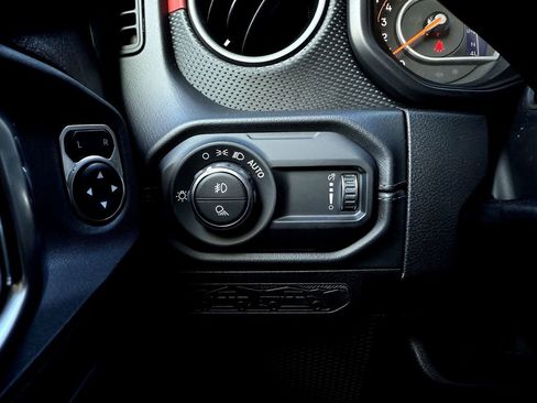 New 2026 Jeep Gladiator Rubicon w/ Safety Group image 15