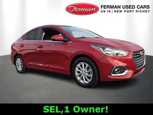 Used 2022 Hyundai Accent SEL image 1
