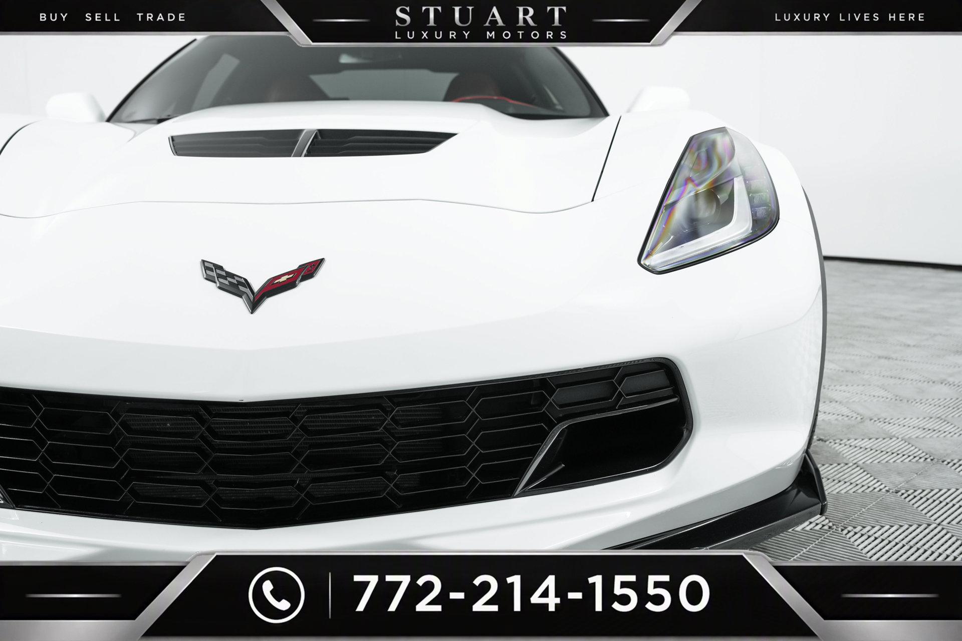 Used 2015 Chevrolet Corvette Z06 w/ 3LZ Preferred Equipment Group RWD image 41