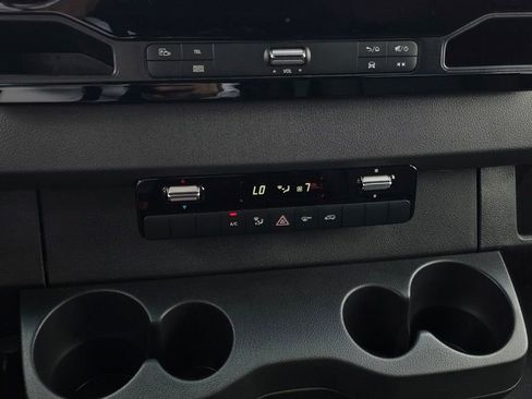New 2025 Mercedes-Benz Sprinter 2500 image 11