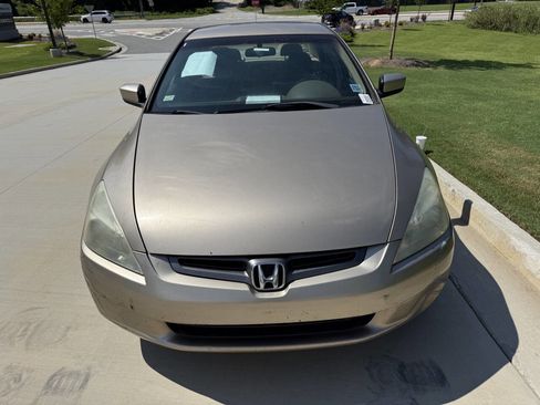Used 2004 Honda Accord LX image 4