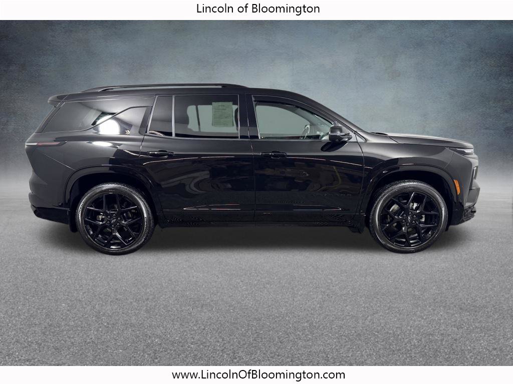 Used 2024 Chevrolet Traverse RS w/ LPO, Floor Liner Package AWD/4WD image 10