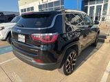 Used 2017 Jeep Compass Limited w/ Navigation Group image 6