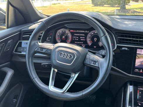 Used 2023 Audi Q8 Premium Plus w/ Premium Plus Package AWD/4WD image 25
