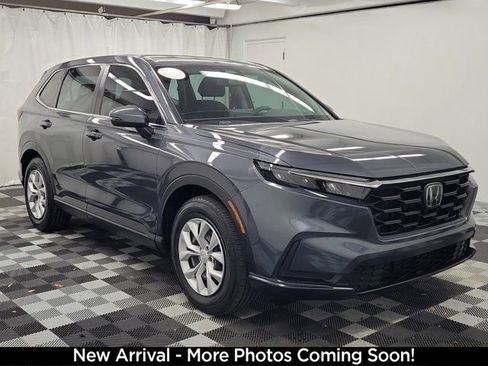 Used 2023 Honda CR-V LX image 1