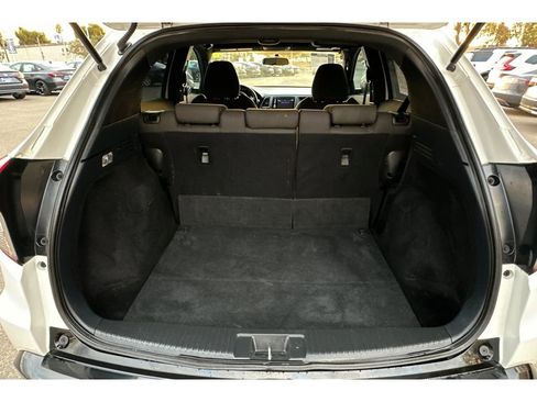 Certified 2022 Honda HR-V Sport image 17