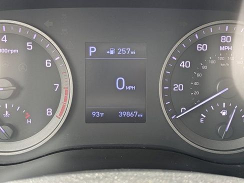 Used 2019 Hyundai Tucson Limited w/ Cargo Package FWD image 25