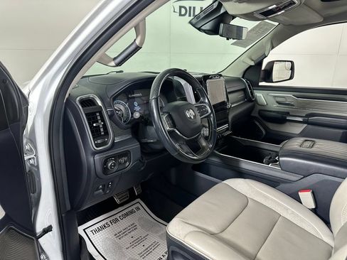 Used 2022 RAM 1500 Limited AWD/4WD image 18