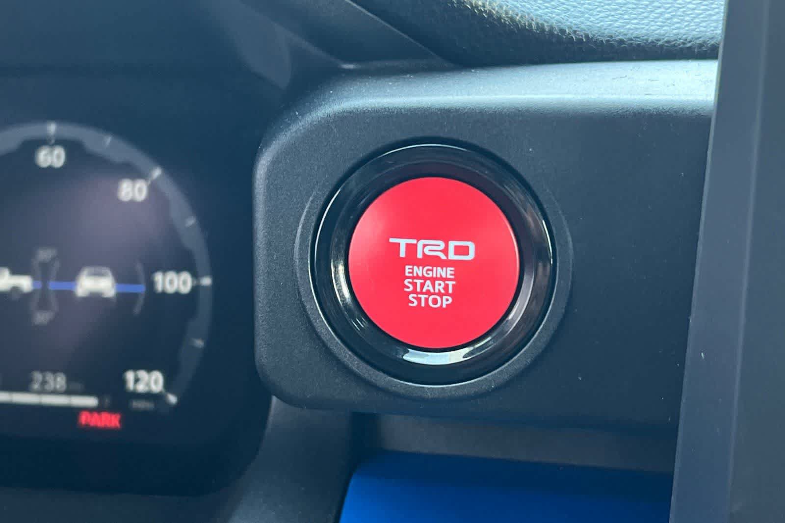 Used 2025 Toyota Tacoma TRD Off-Road AWD/4WD image 24