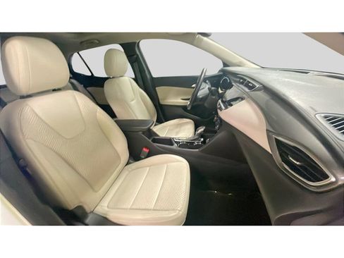 Used 2020 Buick Encore GX Essence w/ Experience Buick Package AWD/4WD image 17