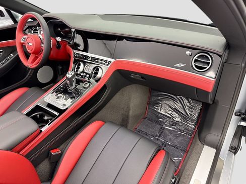 New 2026 Bentley Continental GTC AWD/4WD image 16