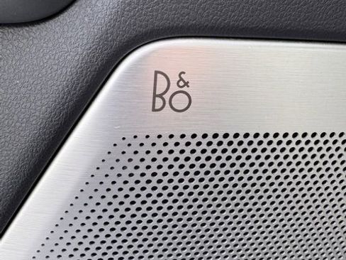 Used 2022 Ford F150 Lariat w/ Equipment Group 502A High image 29