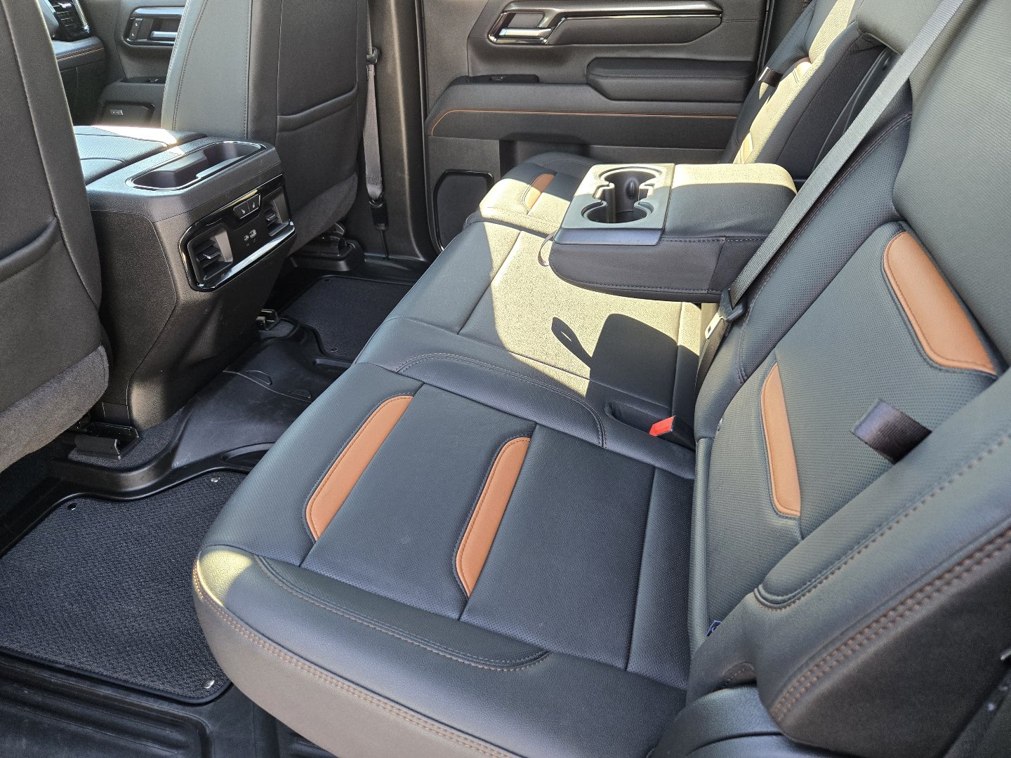 Used 2026 GMC Sierra 2500 AT4 AWD/4WD image 35